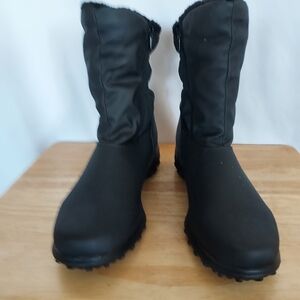 Womans Black Boots